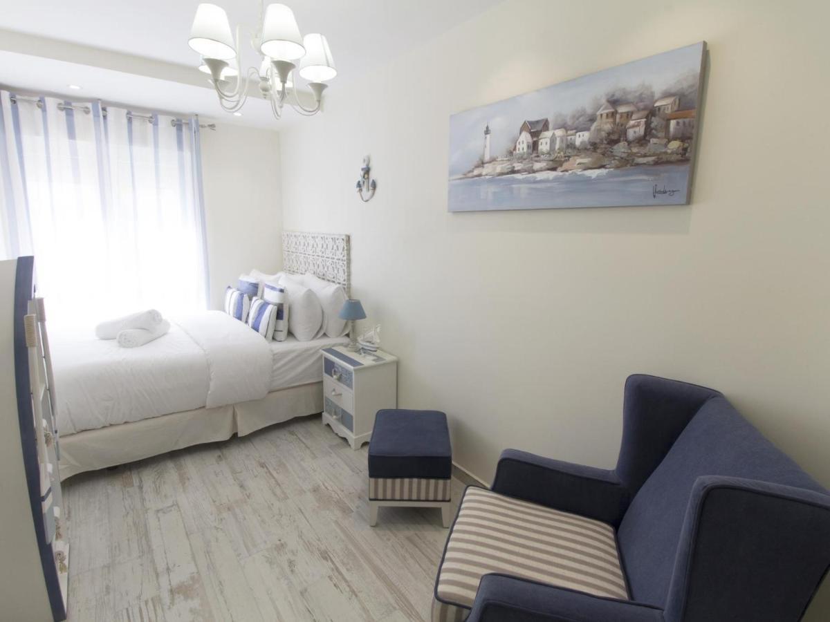 Sitges Spaces Mediterranean Apartments 5 Bedrooms, 4 Bathrooms, 75M2 Terrace, Centre Sitges- Sleeps 11 Экстерьер фото